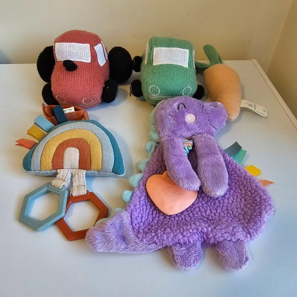 Baby Plush Toys Lot of 5 Cloud Island Knit Tractor Car Rattle Itzy Ritzy Dragon+ - Picture 2 of 8
